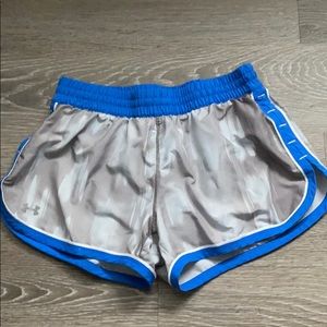 Under Armour Semi-Fitted Shorts